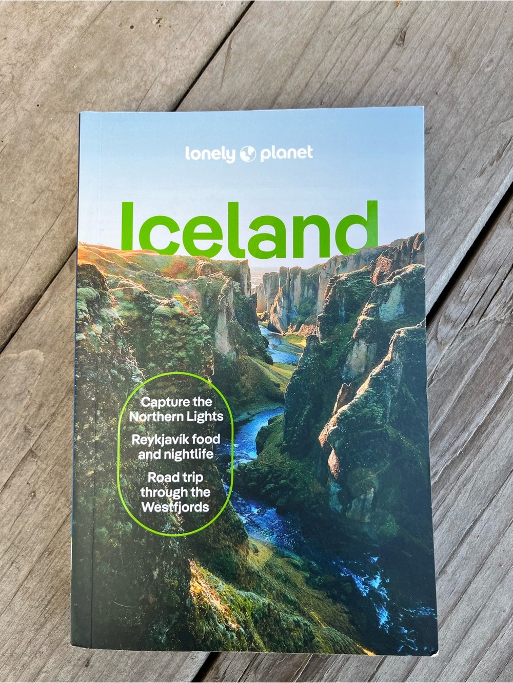 Lonely Planet Iceland Travel Guide - Green Cover